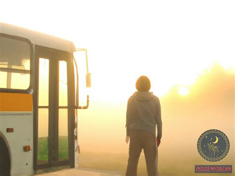 The Symbolic Meaning of Public Transit Stations in Dreams: Analyzing the Impact on Interpersonal Skills