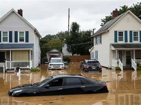 The Symbolic Meaning of a Brown Flood in Your Dream