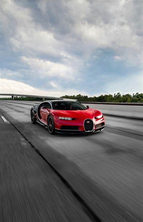 The Thrill of Velocity: Experiencing the Force of an Exhilarating Automobile