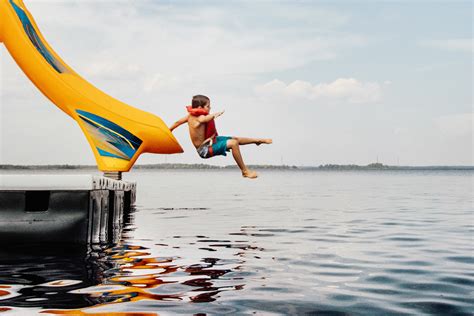 The Thrill of Waterborne Driving: Exhilarating Experiences and Unique Challenges