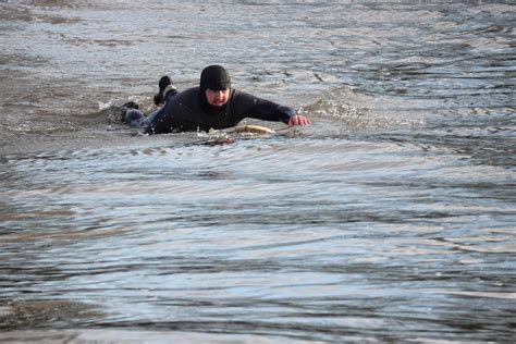 The Thrilling Adventure of Tide-Spotting and Surfing