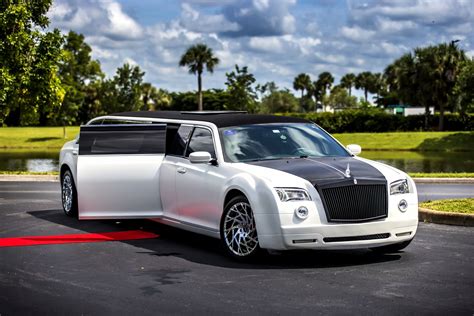 The Ultimate Experience: Behind the Wheel of a Luxurious Limousine