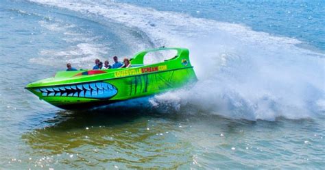 The Ultimate Rush: Experiencing the High-Speed Thrills of a Speedboat Ride