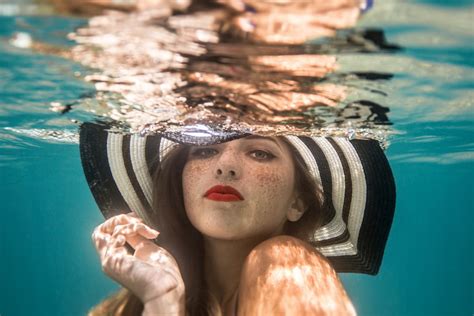 Tips and Tricks for Capturing Breathtaking Underwater Photographs