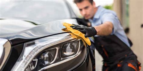 Tips for Maintaining the Pristine Appearance of Your Vibrant Vehicle