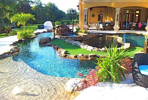 Transform Your Backyard into a Dream Pool Oasis