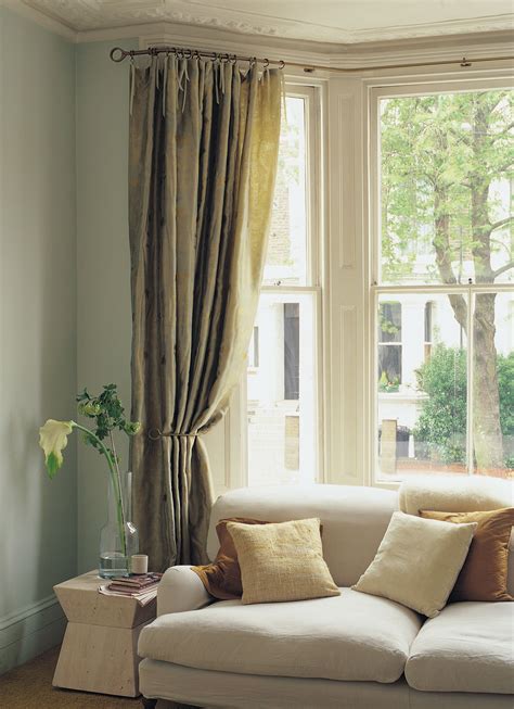 Transform Your Living Space with Exquisite Drapery