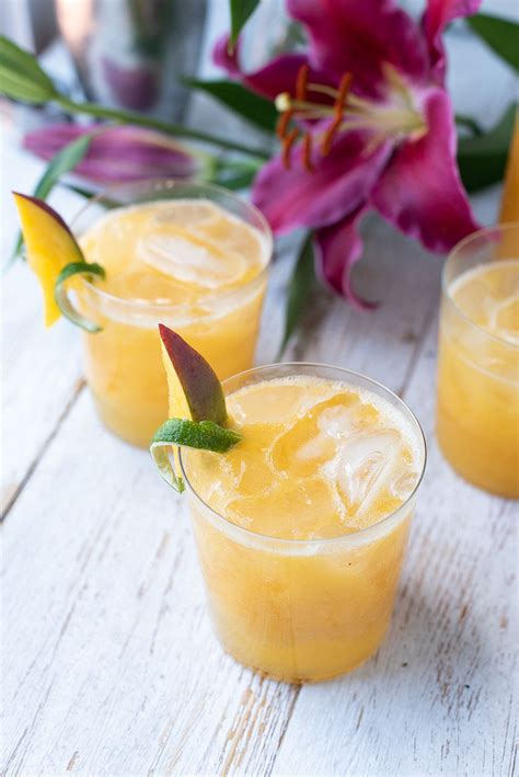 Tropical Paradise: Mango Cocktails to Brighten Your Next Party