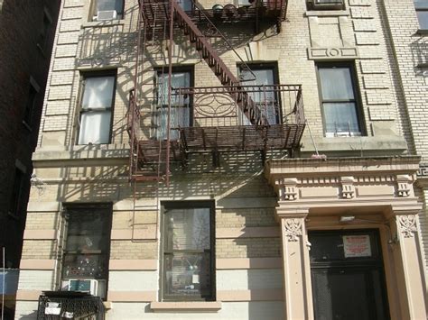 Using Fire Escapes Dreams as Guidance in Life