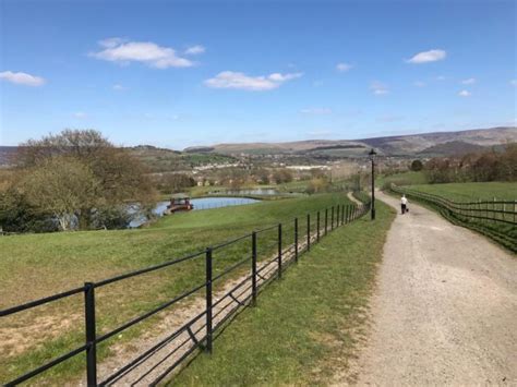 Walking Through the Picturesque Lanes of the Stunning Green Peak